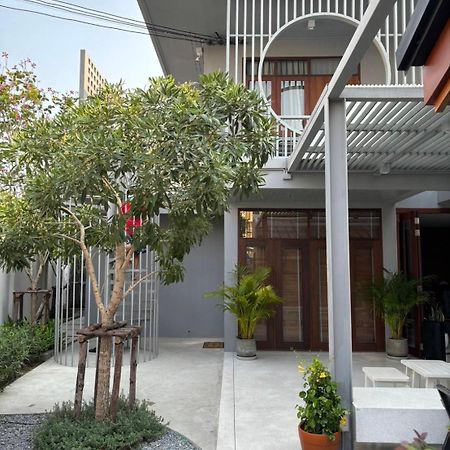 Rooms At Number60 Khaosan Bangkok Kültér fotó